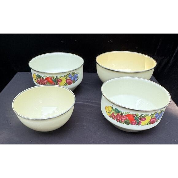 Vintage Metro Vitroceramic Bowls Set of 4 - Picture 1 of 16